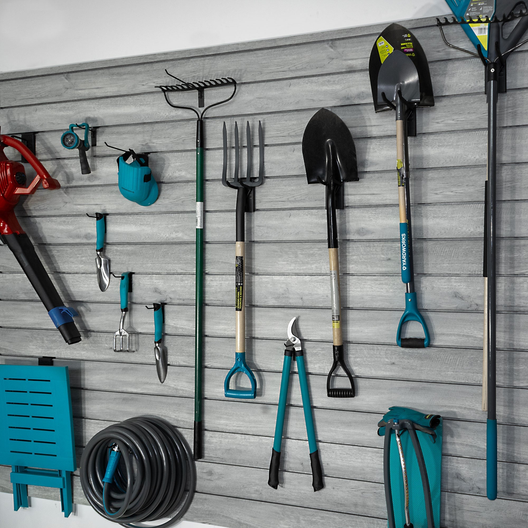 PROCORE Slatwall Basic Bundle – STEALTH