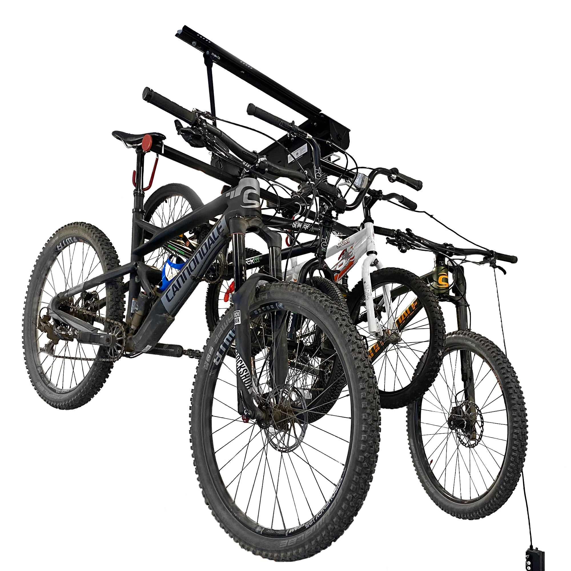 Garage Gator – Élévateur motorisé compact pour 4 vélos – 220 lb